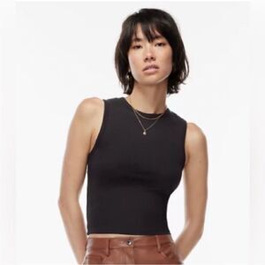 Wilfred Ribbed Crop Tank